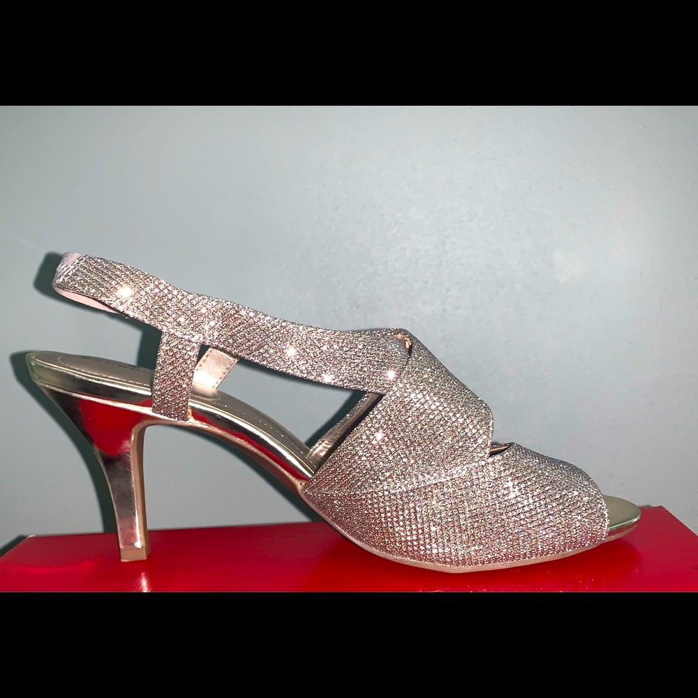 Silver Sparkly Bandolino Sling Back Opentoe Heels